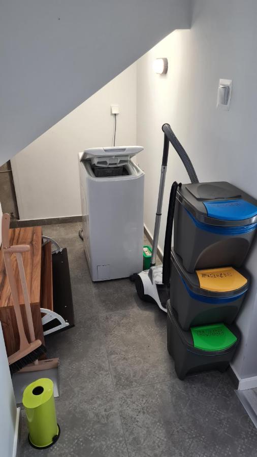 Urocze Apartamenty Na Wsi Goledzinow Eksteriør billede