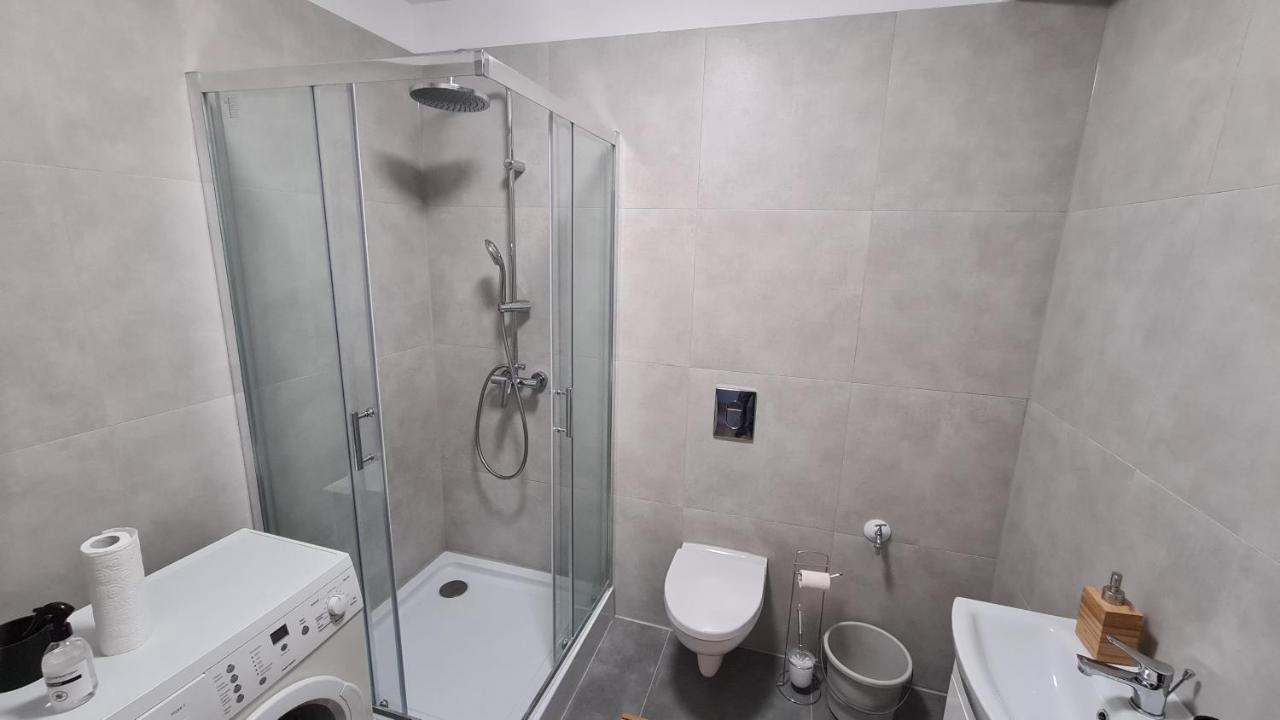 Urocze Apartamenty Na Wsi Goledzinow Eksteriør billede